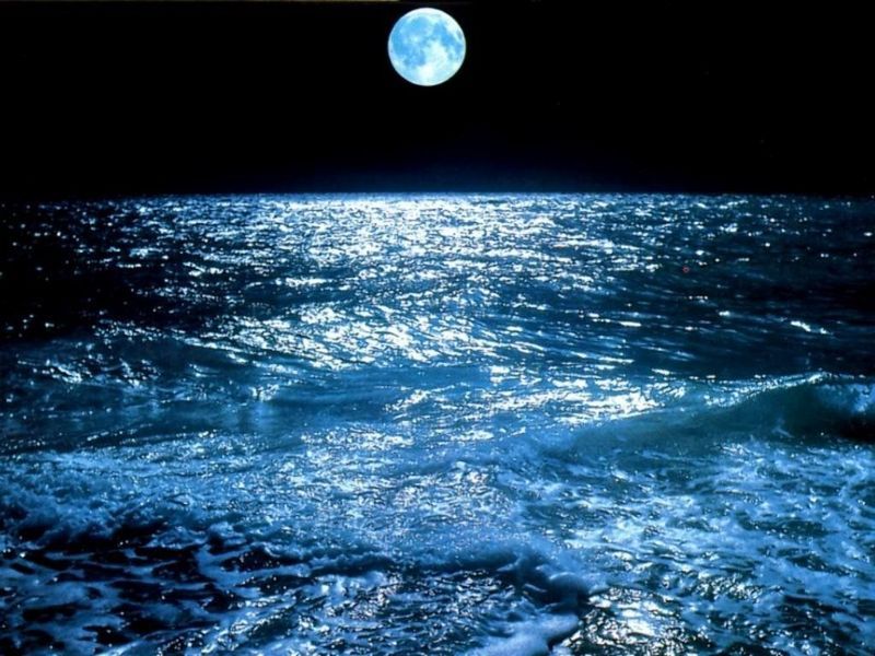 night-time-ocean-t